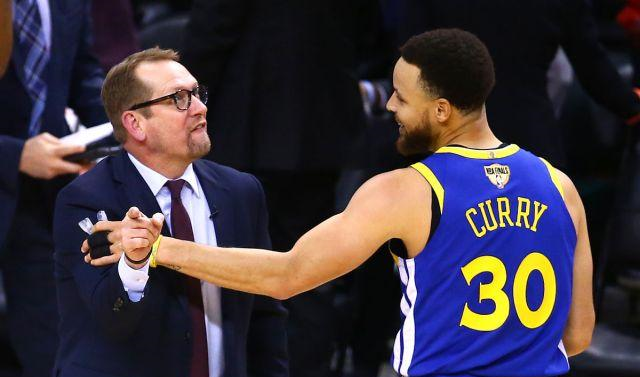 九游娱乐-关于洛杉矶湖人迎意大利杯关键赛；赛后更衣室发声；管理层满意；年轻球员得到机会的信息