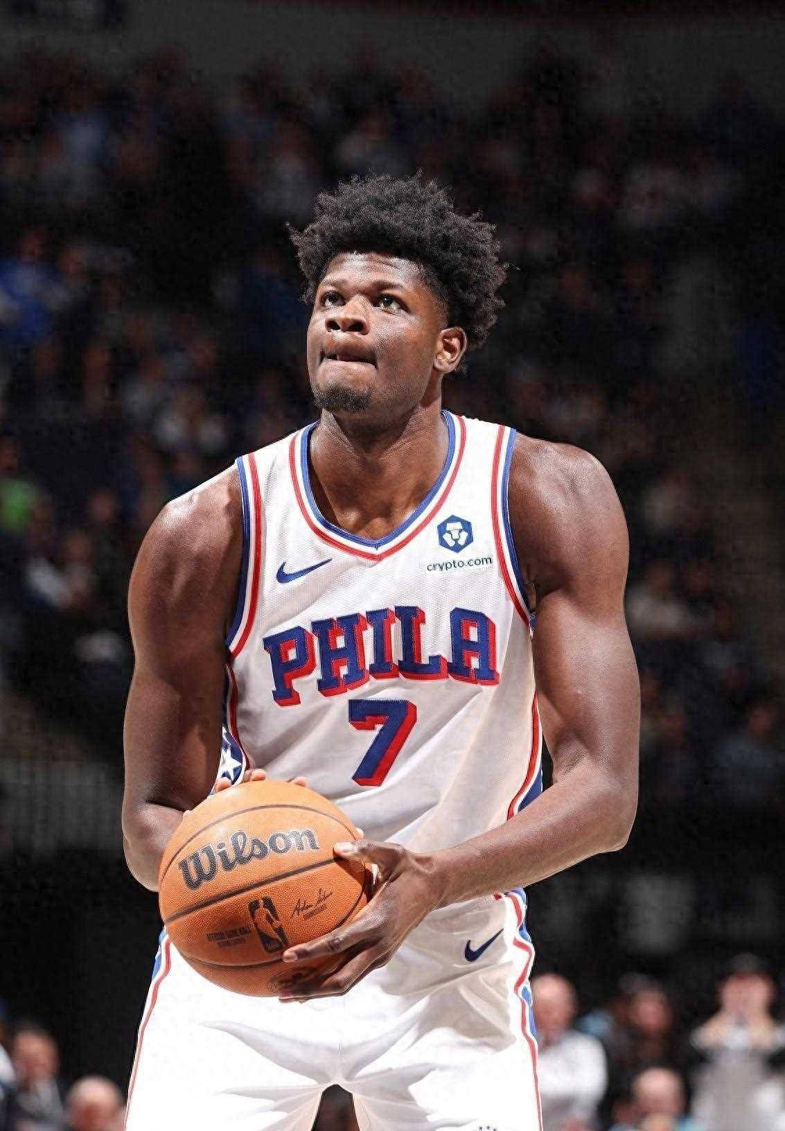 九游体育-转会期体能课后，费城76人防线松动备战欧联，管理层满意，更衣室氛围转暖的简单介绍