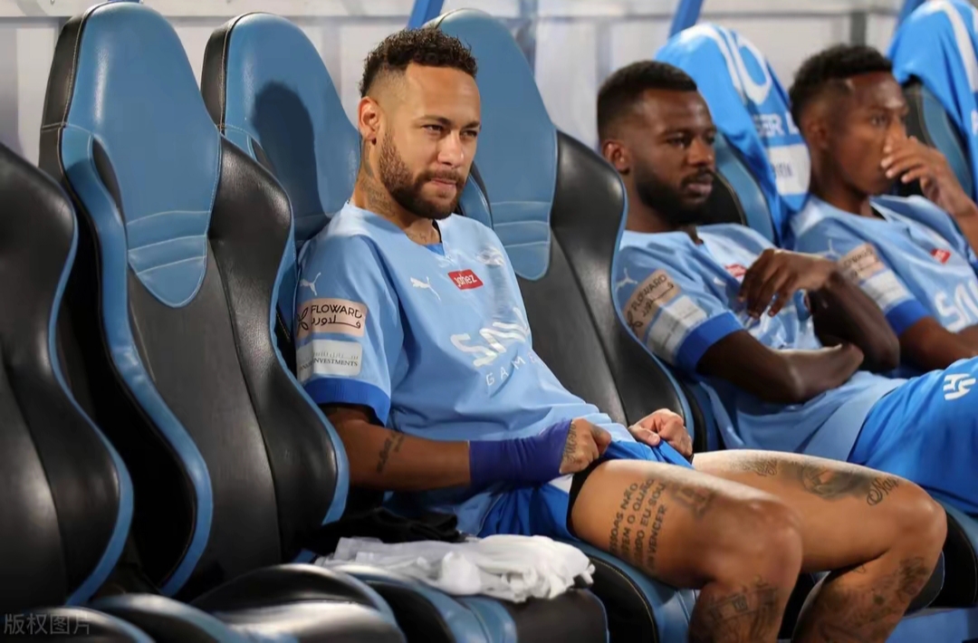 九游娱乐-包含内马尔回归赛场，赛事规则更新首场状态亮眼，德国队观众沸腾！的词条