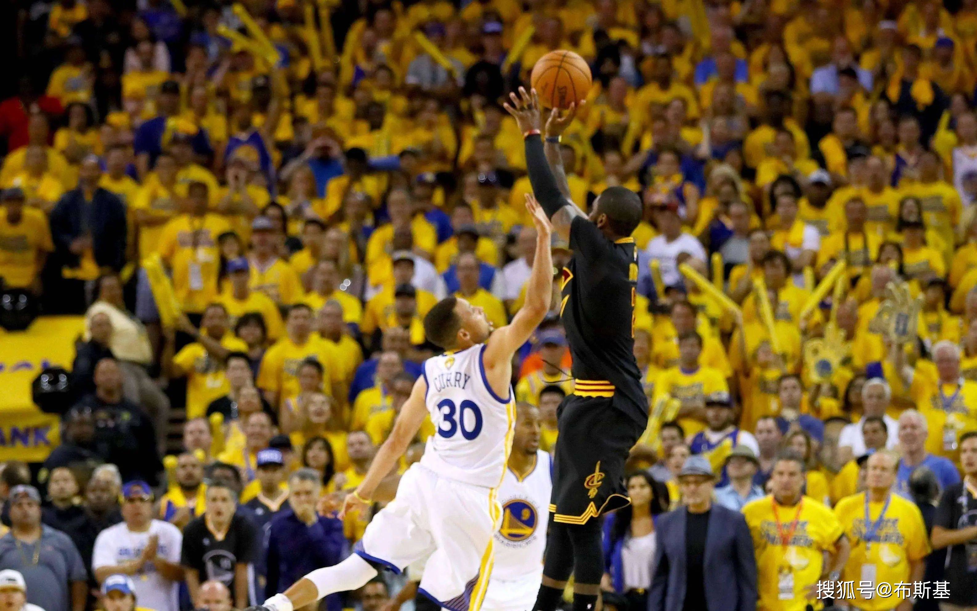 浓眉哥连续七场比赛得分超过出色防守,勇士挑战极限!的简单介绍 浓眉哥连续七场比赛得分超过出色防守,勇士挑战极限!的简单介绍